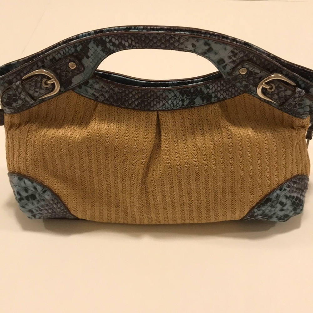 NWT STYLE & CO. clutch
